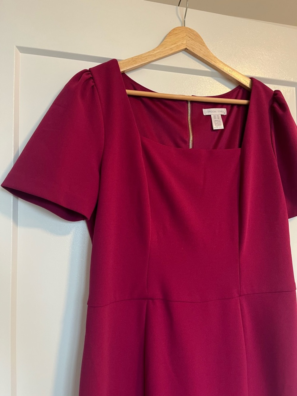 London Times Pink Sheath Dress Size 10 Work Office Wedding Guest Short Sleeve